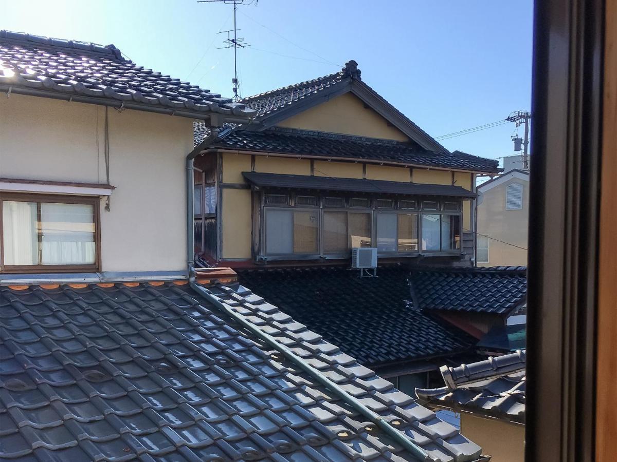Guesthouse Hakuka Kanazawa Eksteriør billede